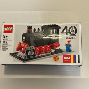 LEGO Promotional: Lego Trains 40th Anniversary Set (40370)